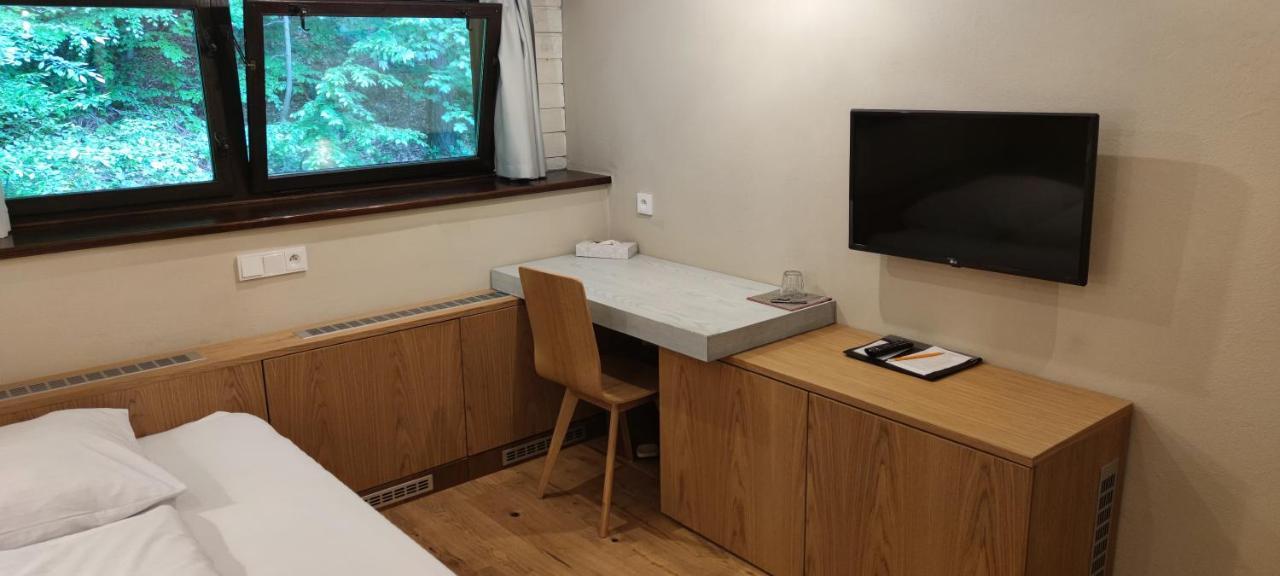 Koliba U Cerneho Medveda Hotel Zlín Eksteriør billede